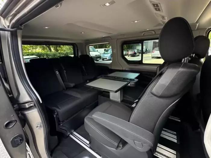 Intérieur 5 RENAULT TRAFIC 1.6 DCI Luxe Automobiles