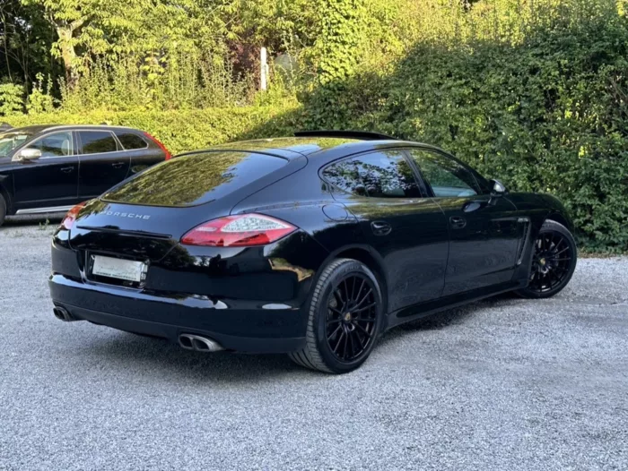 Arrière 1 PORSCHE PANAMERA 3.0D V6 Luxe Automobiles