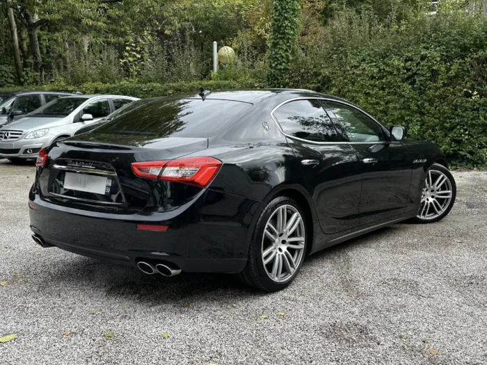 Arrière 2 MASERATI GHIBLI 3.0D V6 Luxe Automobiles