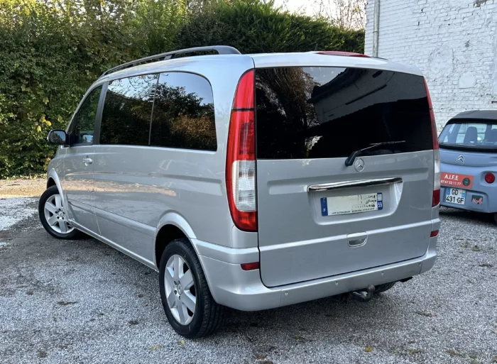 Arrière 2 MERCEDES BENZ VIANO 2.2 CDI Luxe Automobiles