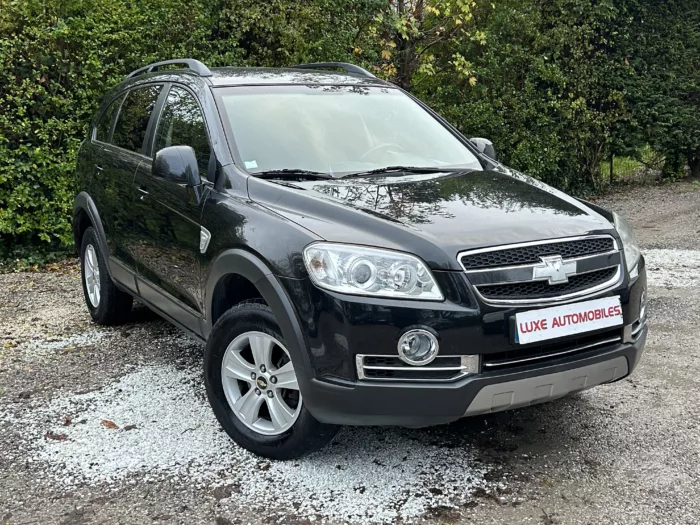 Avant 2 CHEVROLET CAPTIVA 2.0 VCDI PACK SPORT Luxe Automobiles